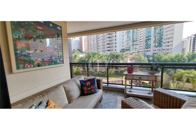 Imagem Apartamento com 3 Quartos à Venda, 221 m² em Vila Andrade - São Paulo