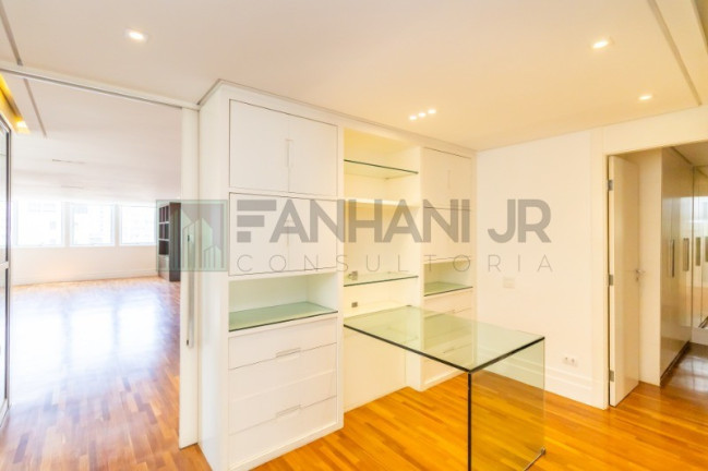 Imagem Imóvel com 3 Quartos à Venda, 184 m² em Cerqueira César - São Paulo Imagem Imóvel com 3 Quartos à Venda, 184 m² em Cerqueira César - São Paulo
