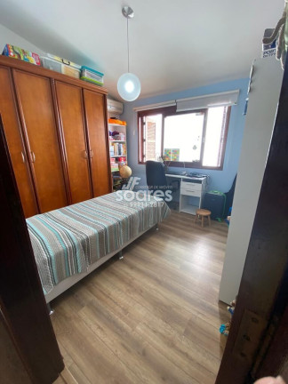 Imagem Sobrado com 3 Quartos à Venda, 330 m² em Colina Do Sol - Pelotas