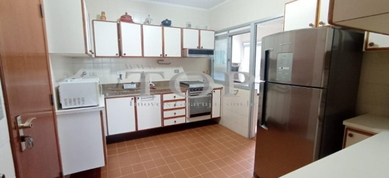 Imagem Apartamento com 4 Quartos para Alugar, 150 m² em Pitangueiras - Guarujá Imagem Apartamento com 4 Quartos para Alugar, 150 m² em Pitangueiras - Guarujá