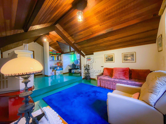 Imagem Casa com 5 Quartos à Venda, 196 m² em Carlos Guinle - Teresópolis Imagem Casa com 5 Quartos à Venda, 196 m² em Carlos Guinle - Teresópolis
