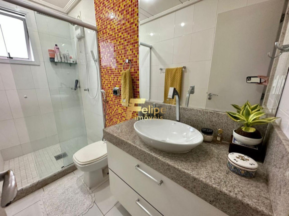 Imagem Imóvel com 3 Quartos à Venda, 136 m² em Praia Da Costa - Vila Velha Imagem Imóvel com 3 Quartos à Venda, 136 m² em Praia Da Costa - Vila Velha