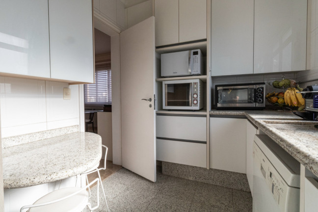Imagem Apartamento com 2 Quartos à Venda, 165 m² em Moema - São Paulo