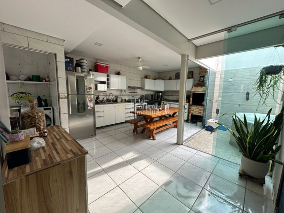 Imagem Casa de Condomínio com 3 Quartos à Venda, 110 m² em Jardim Imperial - Cuiabá Imagem Casa de Condomínio com 3 Quartos à Venda, 110 m² em Jardim Imperial - Cuiabá