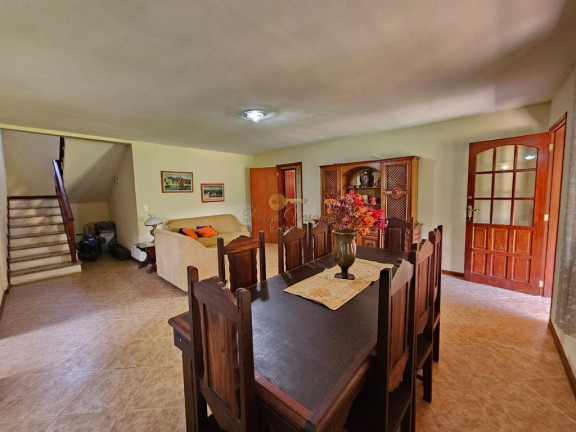 Imagem Casa com 5 Quartos à Venda, 302 m² em Vale Alpino - Teresópolis Imagem Casa com 5 Quartos à Venda, 302 m² em Vale Alpino - Teresópolis
