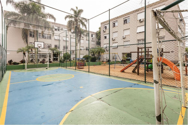 Imagem Imóvel com 3 Quartos à Venda,  em Vila Ipiranga - Porto Alegre