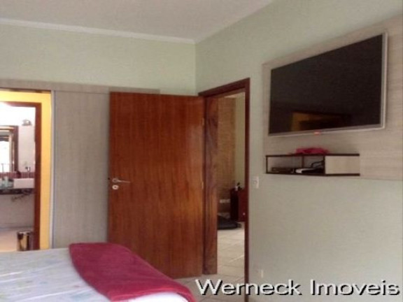 Imagem Casa com 4 Quartos à Venda, 339 m² em Centro - Ubatuba Imagem Casa com 4 Quartos à Venda, 339 m² em Centro - Ubatuba