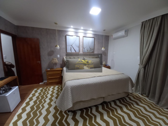 Imagem Sobrado com 3 Quartos à Venda, 175 m² em Canto Do Forte - Praia Grande