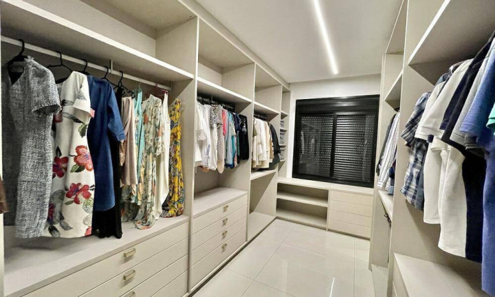 Imagem Casa com 4 Quartos à Venda, 840 m² em Residencial Aldeia Do Vale - Goiânia