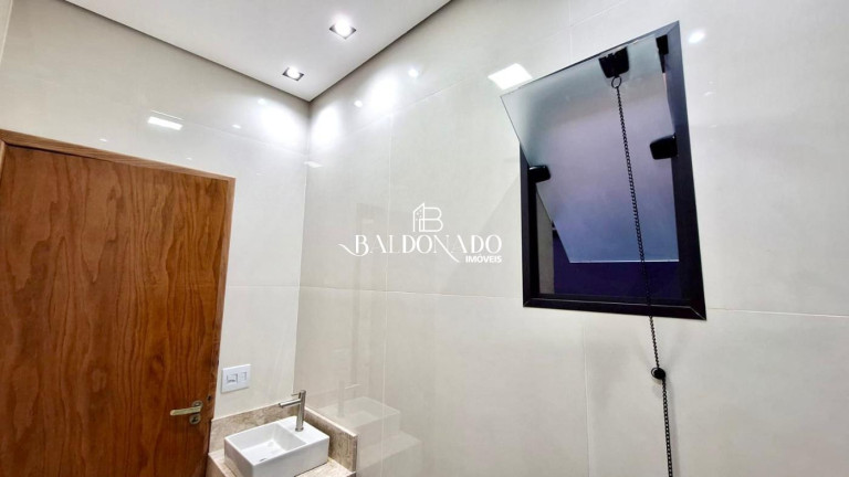 Imagem Casa com 3 Quartos à Venda, 150 m² em Centro - Extrema Imagem Casa com 3 Quartos à Venda, 150 m² em Centro - Extrema