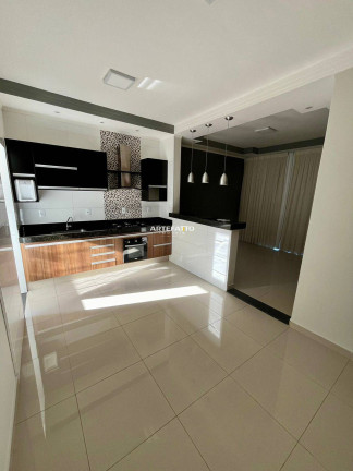 Imagem Apartamento com 2 Quartos à Venda, 76 m²