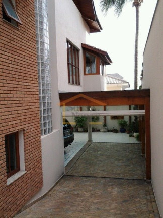 Imagem Casa de Condomínio com 4 Quartos à Venda, 400 m² em Tucuruvi - São Paulo