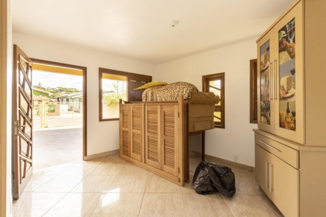 Imagem Casa com 5 Quartos à Venda, 180 m² em Eugênio Ferreira - Canela Imagem Casa com 5 Quartos à Venda, 180 m² em Eugênio Ferreira - Canela