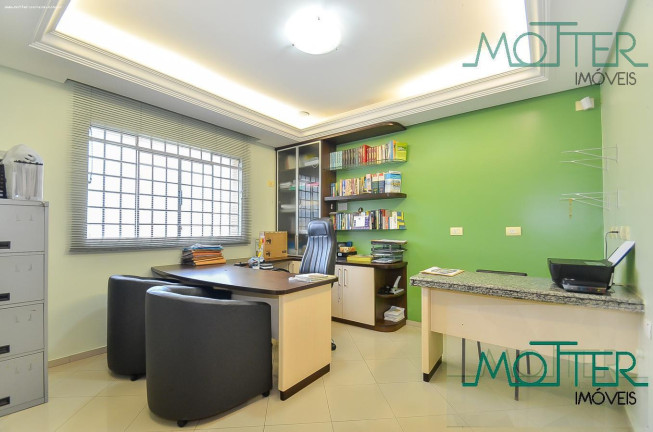 Imagem Casa com 5 Quartos à Venda, 177 m² em Jardim Botânico - Curitiba