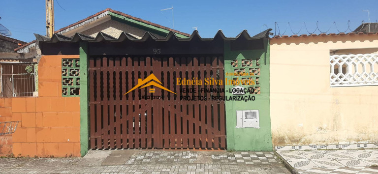 Casa com 2 Quartos à Venda, 125 m² em Balneário Itaóca - Mongaguá