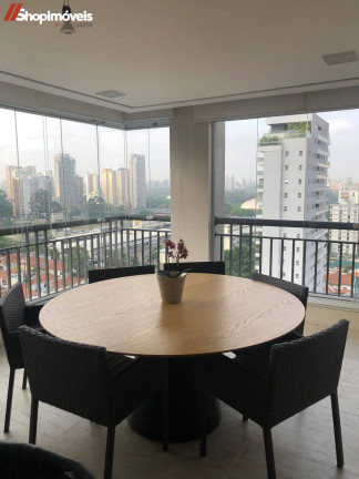 Apartamento com 4 Quartos para Alugar, 224 m² em Vila Mariana - São Paulo