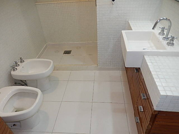 Imagem Apartamento com 3 Quartos à Venda, 147 m² em Lagoa - Rio De Janeiro Imagem Apartamento com 3 Quartos à Venda, 147 m² em Lagoa - Rio De Janeiro