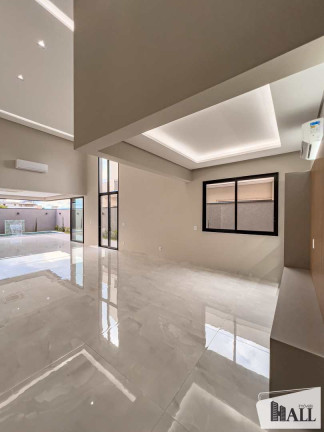 Imagem Casa com 3 Quartos à Venda, 255 m² em Residencial Quinta Do Golfe - São José Do Rio Preto Imagem Casa com 3 Quartos à Venda, 255 m² em Residencial Quinta Do Golfe - São José Do Rio Preto