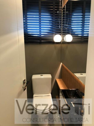 Imagem Apartamento com 3 Quartos à Venda, 136 m² em Centro - Balneário Camboriú Imagem Apartamento com 3 Quartos à Venda, 136 m² em Centro - Balneário Camboriú