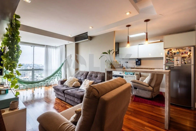 Imagem Apartamento com 2 Quartos à Venda, 70 m² em Passo Da Areia - Porto Alegre