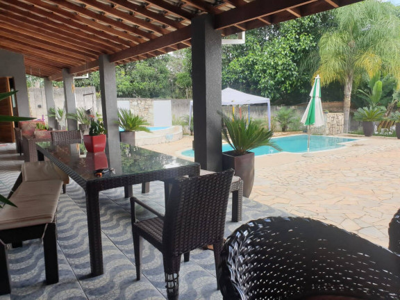 Imagem Chácara com 5 Quartos à Venda, 917 m² em Jardim Santa Fé - Bom Jesus Dos Perdões