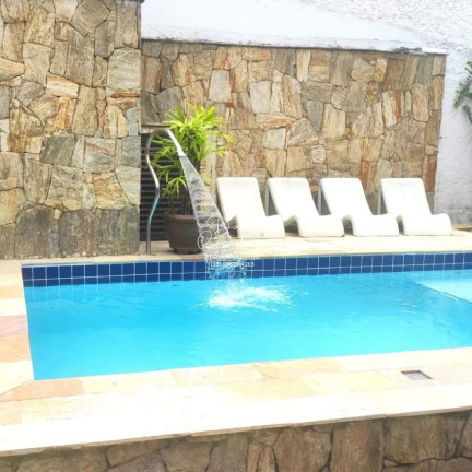 Imagem Casa com 7 Quartos à Venda, 350 m² em Jardim Virgínia - Guarujá Imagem Casa com 7 Quartos à Venda, 350 m² em Jardim Virgínia - Guarujá