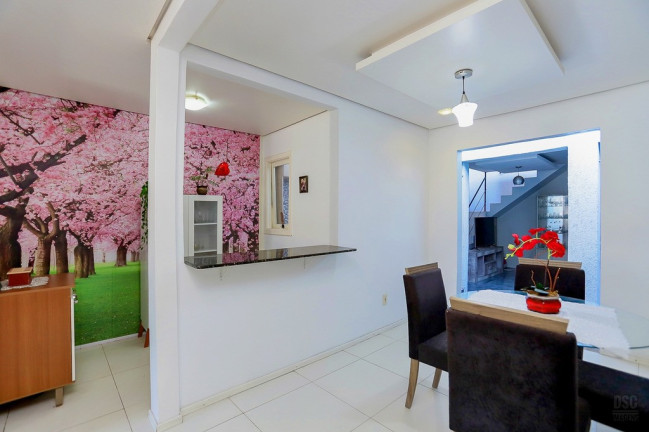 Imagem Casa com 2 Quartos à Venda,  em Hípica - Porto Alegre