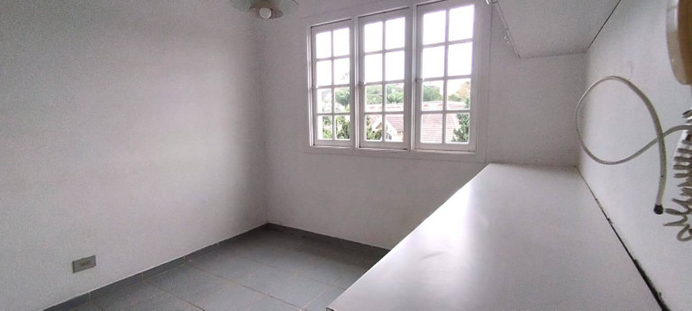 Imagem Casa com 4 Quartos à Venda, 440 m² em Vila Progredior - São Paulo