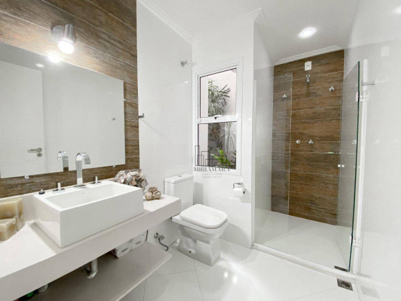 Imagem Casa com 4 Quartos à Venda, 383 m² em Jardim Provence - Volta Redonda Imagem Casa com 4 Quartos à Venda, 383 m² em Jardim Provence - Volta Redonda
