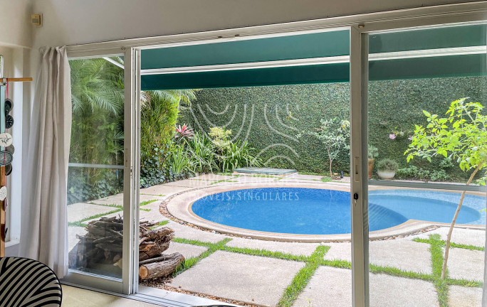 Imagem Casa com 4 Quartos à Venda, 326 m² em Alto De Pinheiros - São Paulo Imagem Casa com 4 Quartos à Venda, 326 m² em Alto De Pinheiros - São Paulo