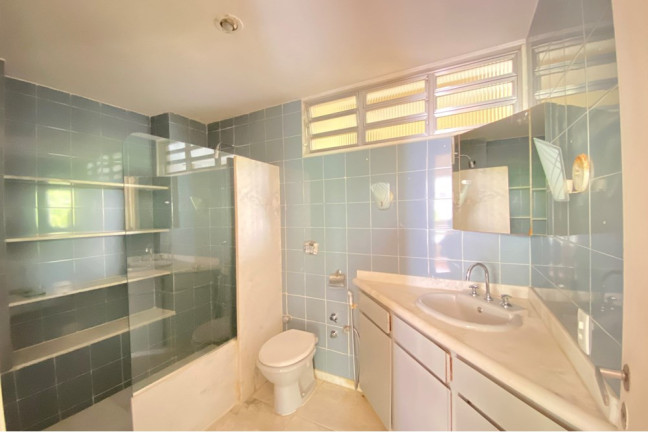 Imagem Apartamento com 3 Quartos à Venda, 136 m² em Copacabana - Rio De Janeiro