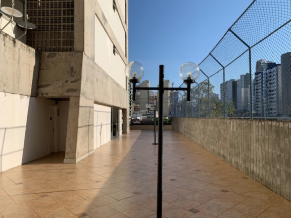 Imagem Imóvel com 4 Quartos à Venda, 260 m² em Campo Grande - Salvador Imagem Imóvel com 4 Quartos à Venda, 260 m² em Campo Grande - Salvador