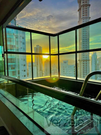 Imagem Apartamento com 4 Quartos à Venda, 280 m² em Centro - Balneário Camboriú Imagem Apartamento com 4 Quartos à Venda, 280 m² em Centro - Balneário Camboriú