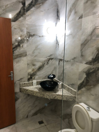 Imagem Casa com 3 Quartos à Venda, 110 m² em R$280.000,00 // Novo Horizonte - Ibirité