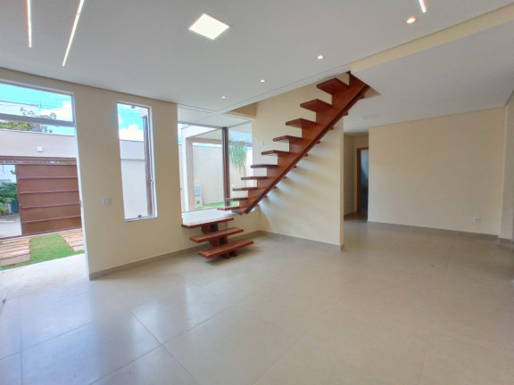 Imagem Casa com 4 Quartos à Venda, 200 m² em Lundceia - Lagoa Santa Imagem Casa com 4 Quartos à Venda, 200 m² em Lundceia - Lagoa Santa