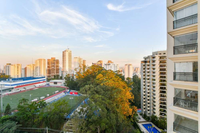 Apartamento com 4 Quartos à Venda, 401 m² em Vila Suzana - São Paulo
