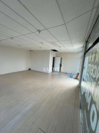 Imagem Sala Comercial para Alugar, 600 m² em Dom Bosco - Itajaí Imagem Sala Comercial para Alugar, 600 m² em Dom Bosco - Itajaí