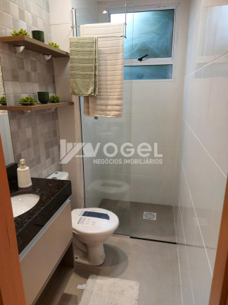 Imagem Apartamento com 2 Quartos à Venda, 51 m² em Jardim Carvalho - Porto Alegre Imagem Apartamento com 2 Quartos à Venda, 51 m² em Jardim Carvalho - Porto Alegre