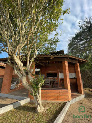 Imagem Casa com 4 Quartos à Venda, 235 m² em Centro - Torres Imagem Casa com 4 Quartos à Venda, 235 m² em Centro - Torres