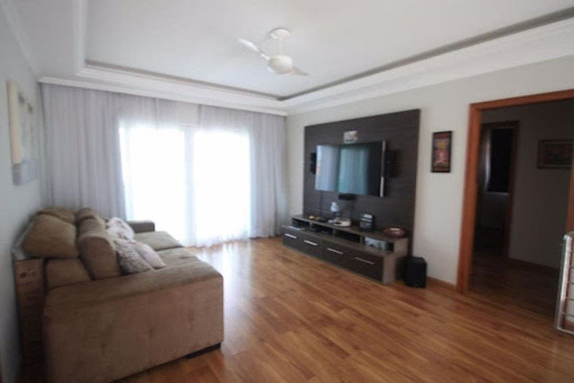 Imagem Casa com 3 Quartos à Venda, 500 m² em Jardim Itaperi - Atibaia Imagem Casa com 3 Quartos à Venda, 500 m² em Jardim Itaperi - Atibaia