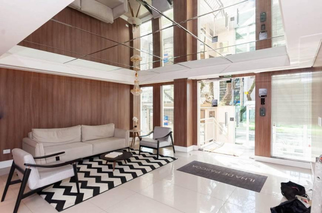 Imagem Cobertura com 3 Quartos à Venda, 121 m² em Novo Mundo - Curitiba