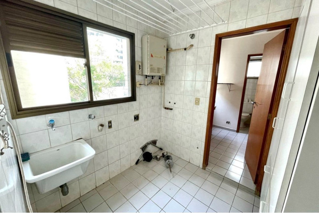 Imagem Imóvel com 4 Quartos à Venda, 133 m² em Aclimação - São Paulo Imagem Imóvel com 4 Quartos à Venda, 133 m² em Aclimação - São Paulo