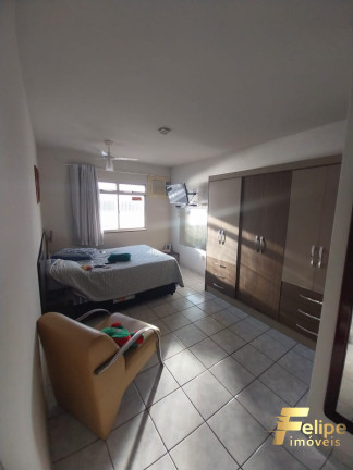 Imagem Casa com 4 Quartos à Venda, 450 m² em Centro - Guarapari