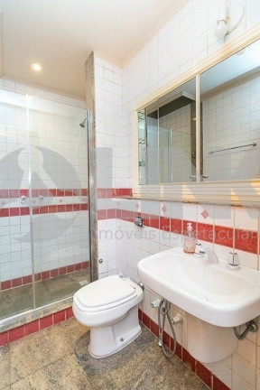Imagem Imóvel com 3 Quartos à Venda, 360 m² em Cristal - Porto Alegre