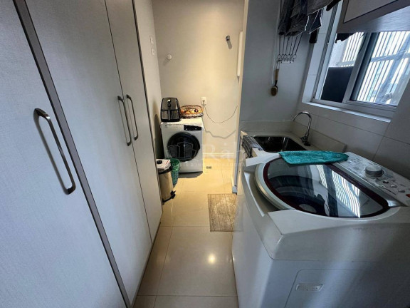 Imagem Apartamento com 3 Quartos à Venda, 120 m² em Centro - Balneário Camboriú Imagem Apartamento com 3 Quartos à Venda, 120 m² em Centro - Balneário Camboriú