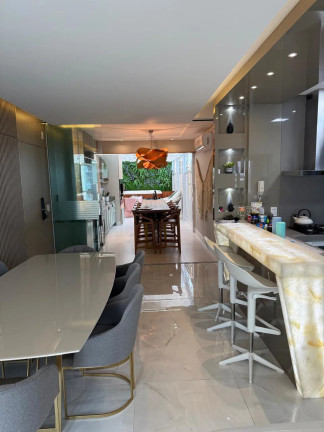 Imagem Apartamento com 3 Quartos à Venda, 145 m² em Centro - Balneário Camboriú