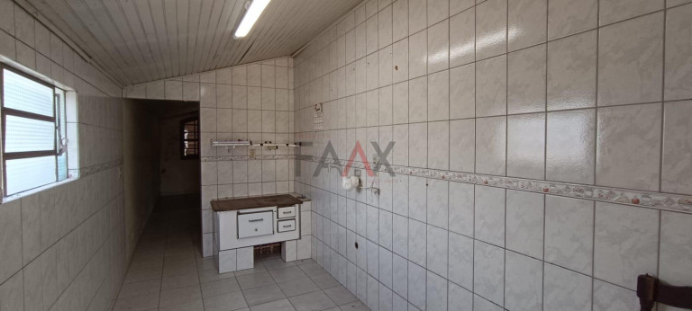 Imagem Casa com 4 Quartos à Venda, 172 m² em Trianon - Guarapuava Imagem Casa com 4 Quartos à Venda, 172 m² em Trianon - Guarapuava