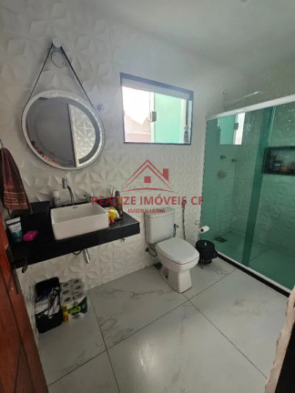 Imagem Casa com 5 Quartos à Venda, 200 m² em Parque Burle - Cabo Frio Imagem Casa com 5 Quartos à Venda, 200 m² em Parque Burle - Cabo Frio