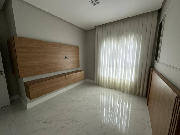 Imagem Apartamento com 3 Quartos à Venda, 135 m² em Balneário Camboriú