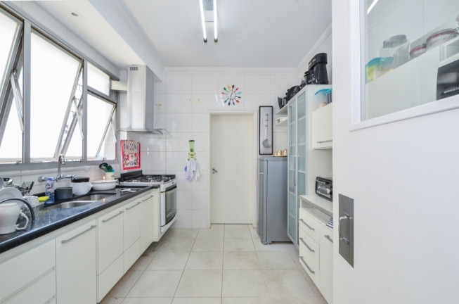 Imagem Apartamento com 3 Quartos à Venda, 234 m² em Jardim Paineiras - São Paulo Imagem Apartamento com 3 Quartos à Venda, 234 m² em Jardim Paineiras - São Paulo
